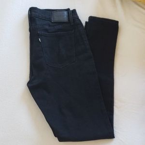 Black Levis 710 super skinny jeans